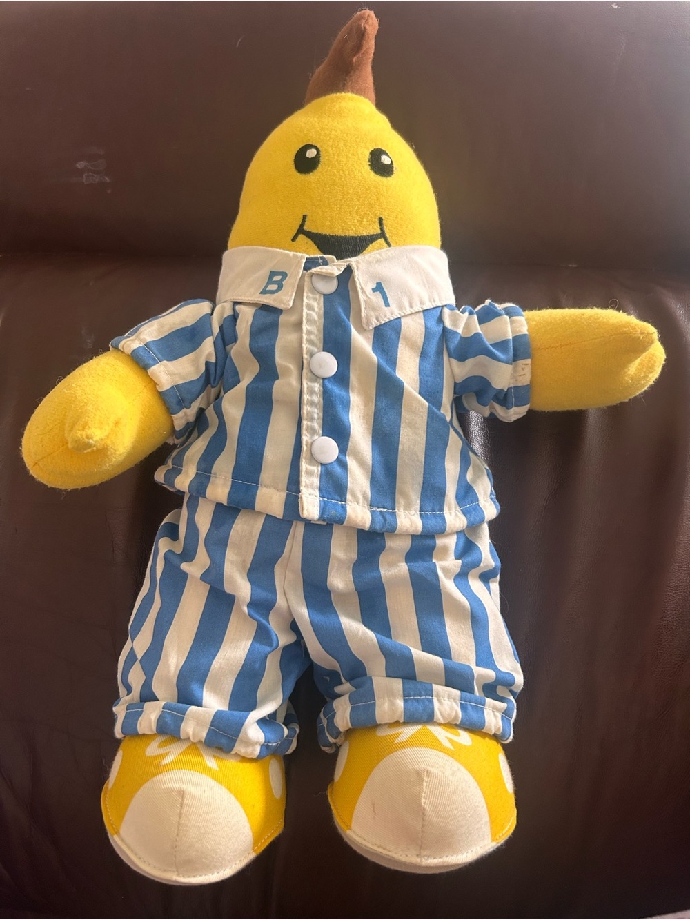 VINTAGE TALKING BANANAS IN PYJAMAS - B1